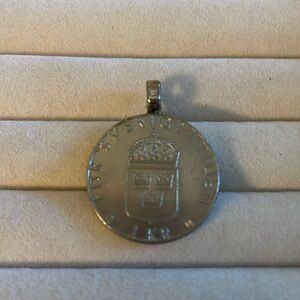 Sweden coin pendant